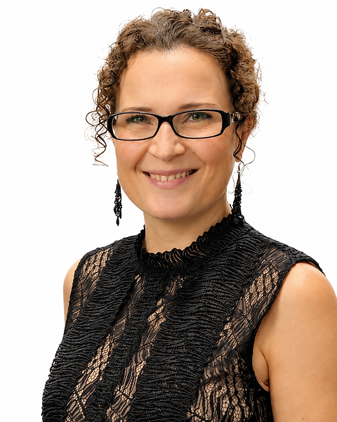 Anne-Flore Cuccolo